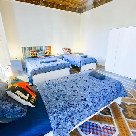 Private By Plaza Catalunya Hostel *